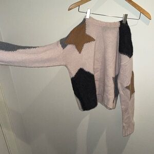 Skull Cashmere Star Pattern Sweater in Pink, Black, and Brown